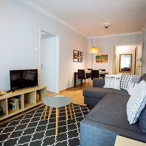 Apartment Luxurious&modern | Walk Everywhere | 5★ Amenities, Thessaloniki