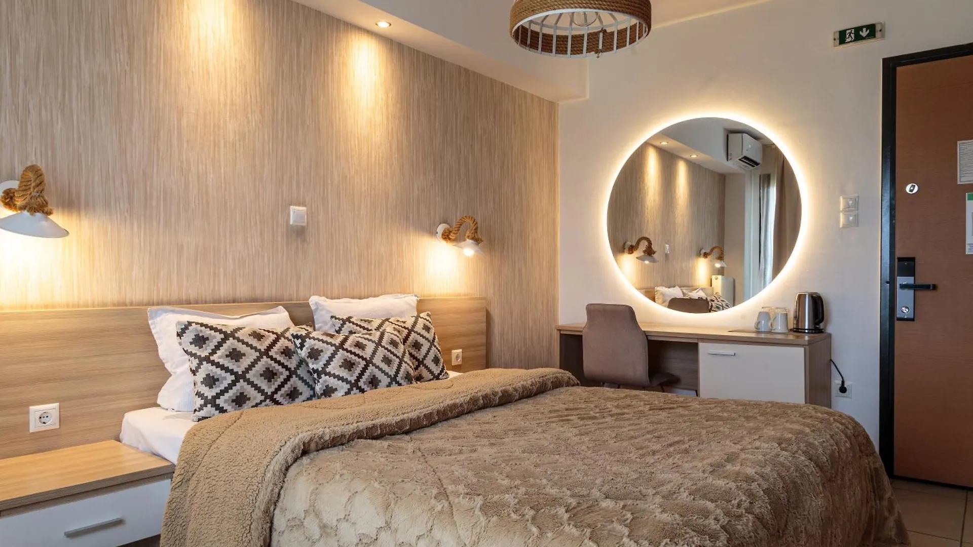 Apartment Limani Comfort Rooms