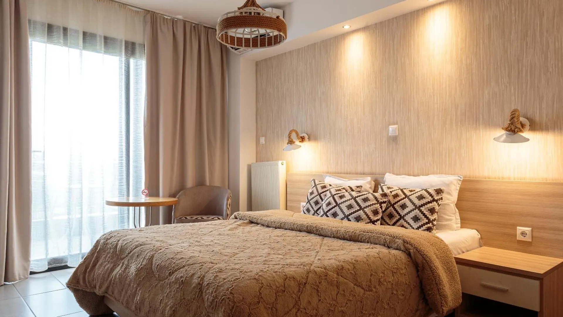 Limani Comfort Rooms Soluň